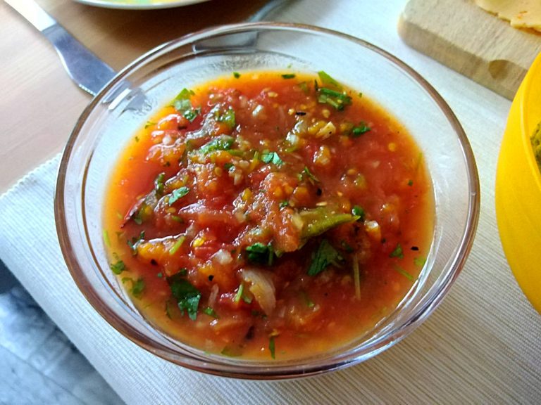 Salsa Roja meksykańska salsa pomidorowa [Przepis]